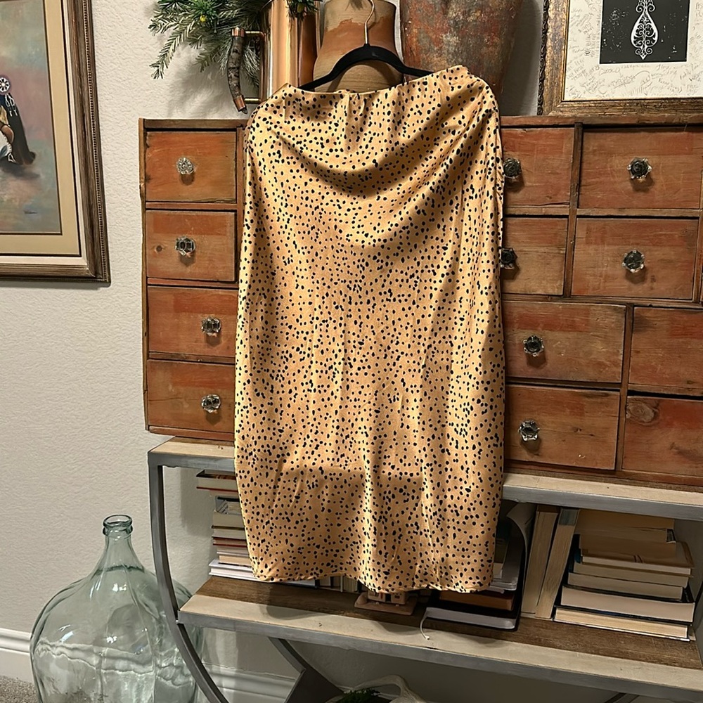 Leopard satin skirt